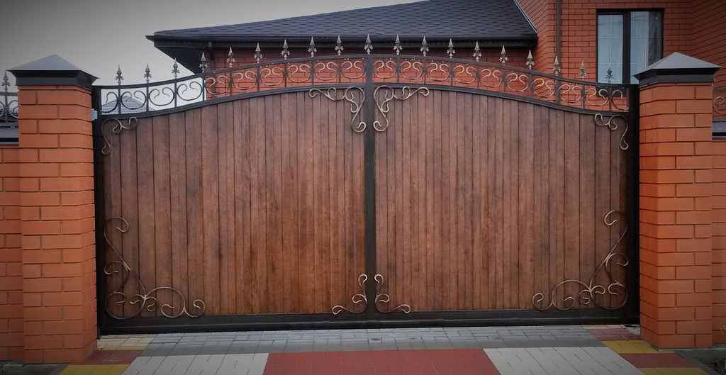 Купить простые ворота для дома: советы по выбору, установке и уходу в Горячем Ключе от 32640 руб | ВоротМастер-Грч
