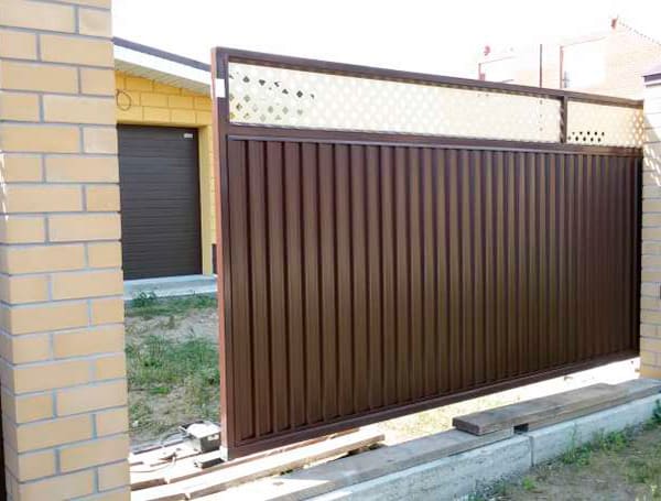 Эстетика и Надежность: Ворота Grand Line для Вашего Дома в Горячем Ключе от 36516 руб